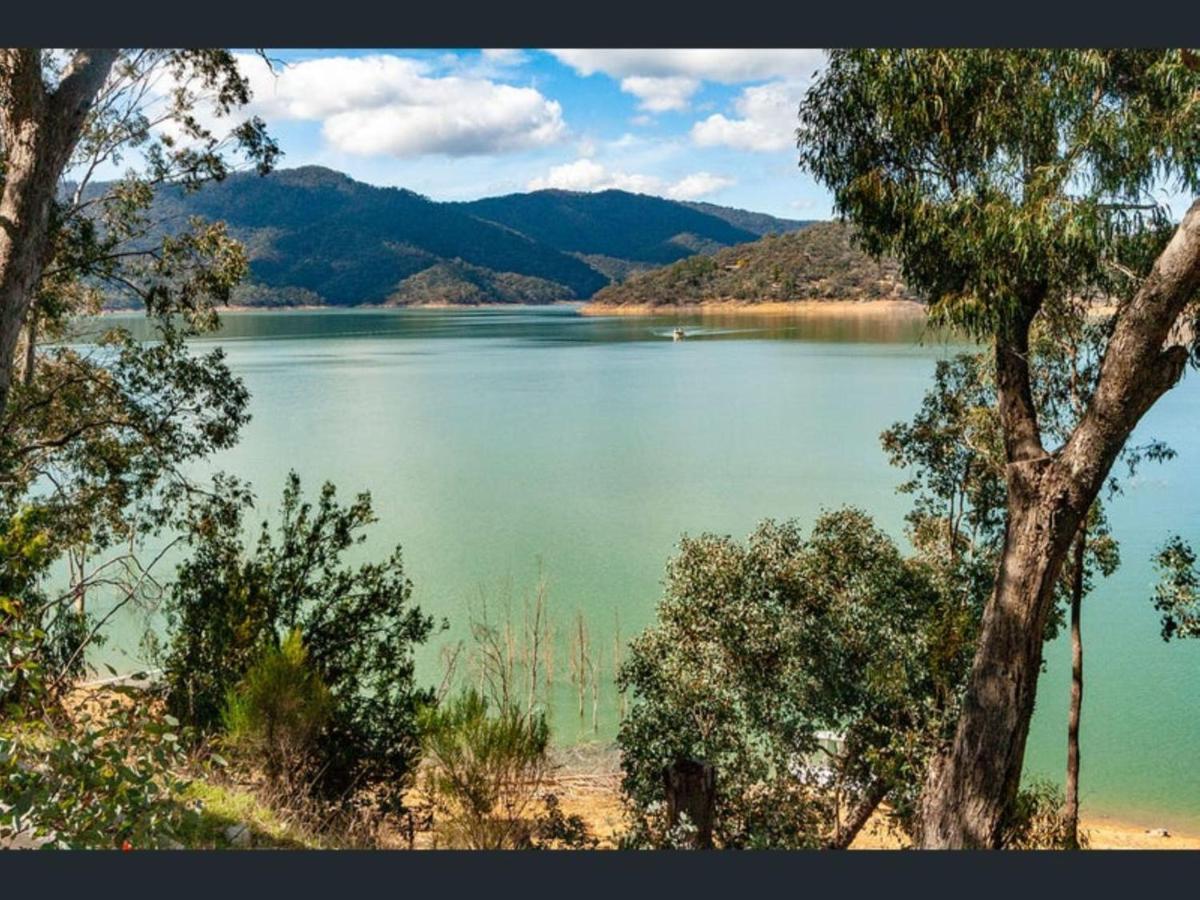 Vila Deep Water At Taylor Bay Eildon Exteriér fotografie